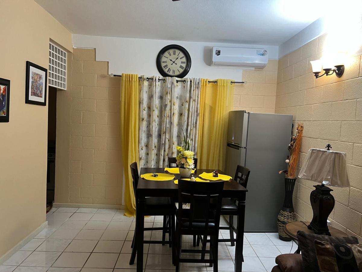Lovely Modern 1Bedroom Overlooking Carribean Sea. Ocho Rios Dış mekan fotoğraf